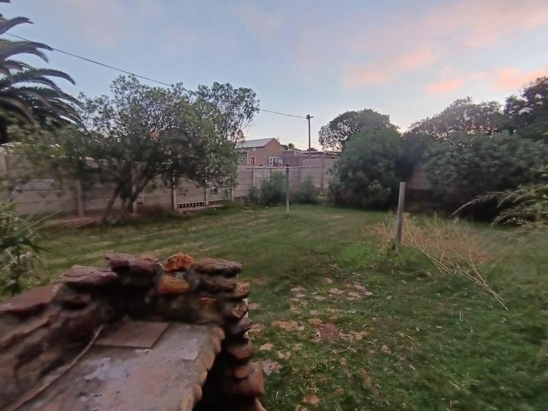 2 Bedroom Property for Sale in Albertinia Western Cape